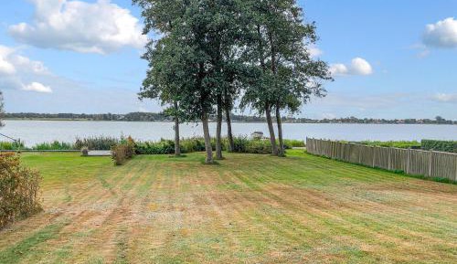 Three-Bedroom Vacation Home 