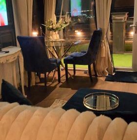 One-Bedroom Chalet