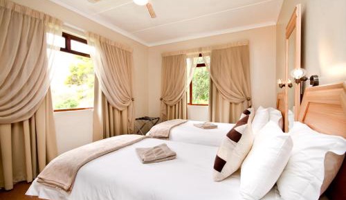 Standard Twin Room with Garden View