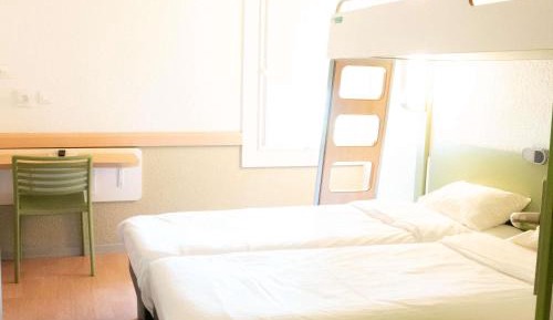 Triple Room with Two Single Beds and One Bunk Bed