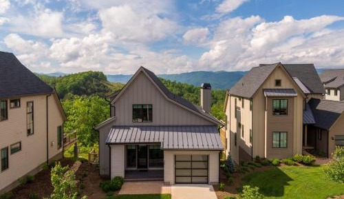 Three-Bedroom Vacation Home 