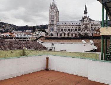 Double Room with Shared Bathroom