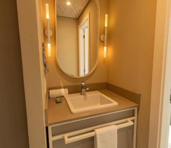 Standard Suite