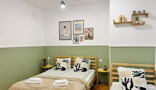 Standard Triple Studio