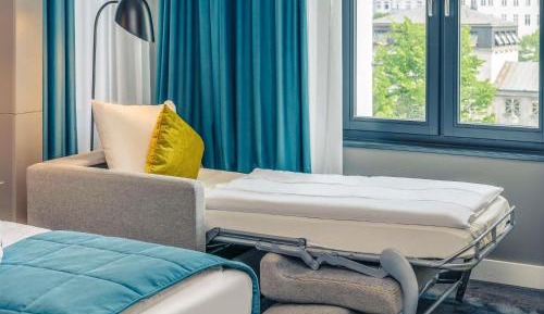 Superior Suite with 2 Single Beds and Sofa