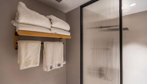 King Suite with Sea View