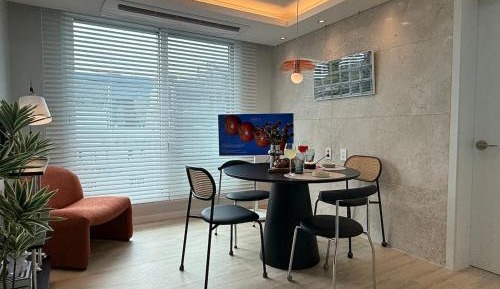 Two-Bedroom Apartment with City View