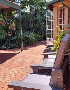 Queen Room with Garden View