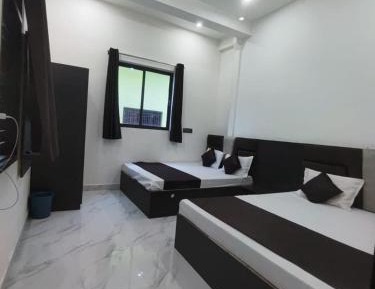 Family Room with Private Bathroom