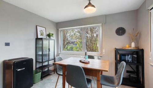 Superior One-Bedroom Apartment