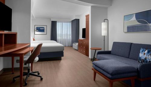 Queen Studio with Sofa Bed