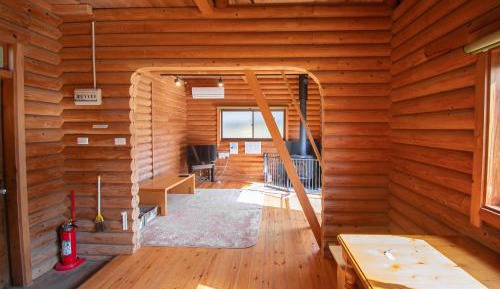 One-Bedroom Bungalow