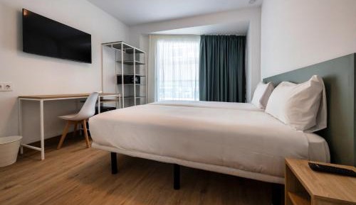 Double or Twin Room with Terrace