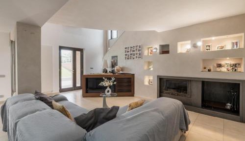 Four-Bedroom Holiday Home