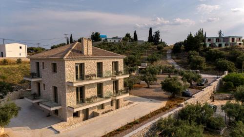Two-Bedroom Apartment with Terrace and Sea View