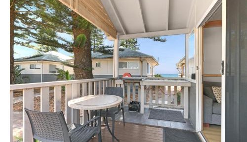 Cottage with Garden View - Second Row