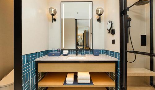 Premium Double Room with Two Double Beds and City View