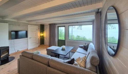 Four-Bedroom Holiday Home