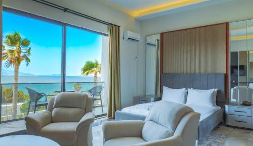 Superior Suite with Sea View