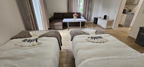 Large Double or Twin Room