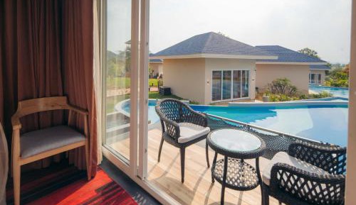 Premium Cottage with Hammock