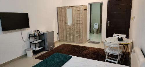 Single Room with Private Bathroom
