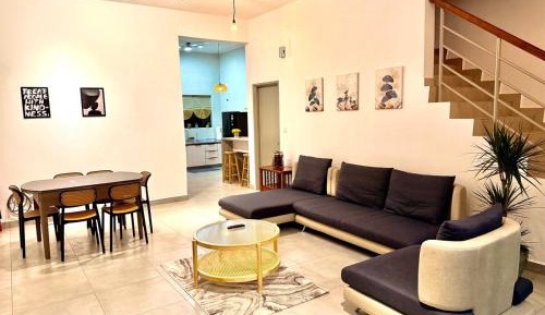 Four-Bedroom Vacation Home