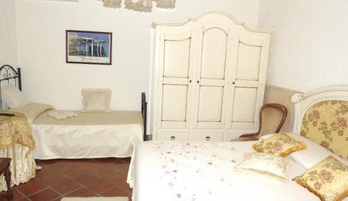 Triple Room with Bathroom
