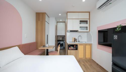 Studio with Balcony