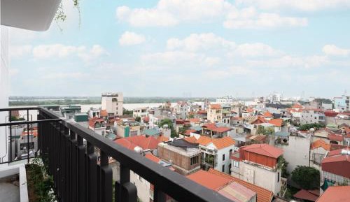 Two-Bedroom Apartment with City View