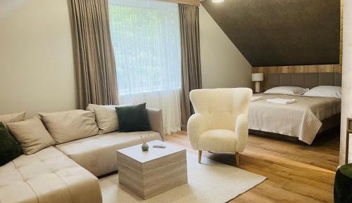Large Twin Room