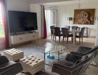 Three-Bedroom Superior Apartment