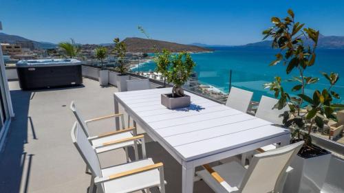 Two-Bedroom Apartment with Balcony and Sea View