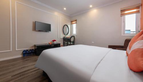 Deluxe Double Room with Extra Bed