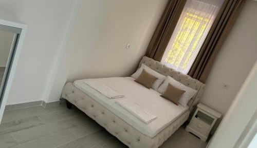 Deluxe Double Room with Balcony and Sea View