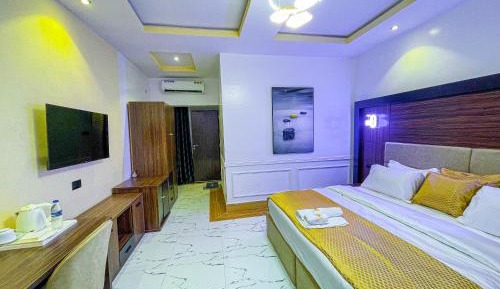 Superior King Room