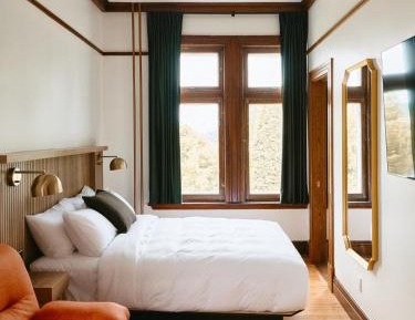 Superior Queen Room