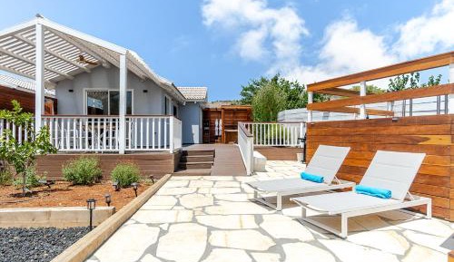 King Room with Balcony