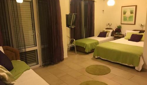 Luxury Quadruple Room