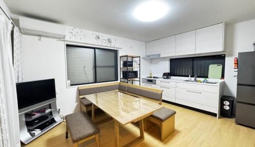 Three-Bedroom Apartment with Balcony