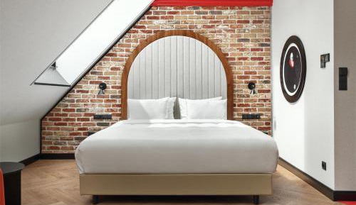 Studio Apartment - Annex Building