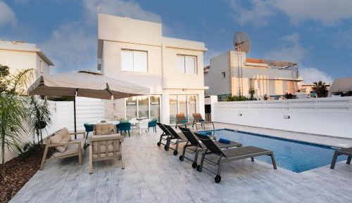 Superior Villa
