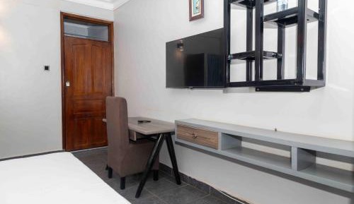 Room #1337954309