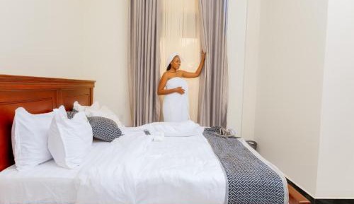 Standard Single Room with Mountain View