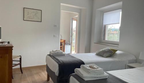 Twin Room with Private Bathroom