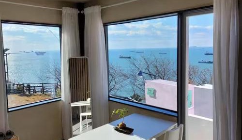 Two-Bedroom Apartment with Balcony and Sea View