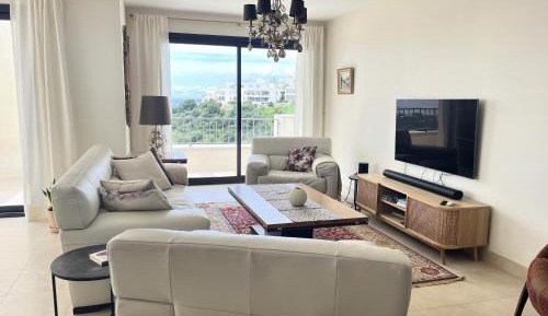 Three-Bedroom Apartment with Ocean View