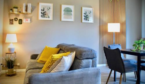 One-Bedroom Apartment with Balcony