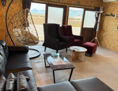 Three-Bedroom Holiday Home 