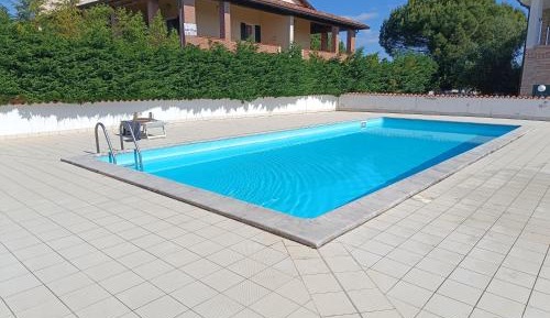 One-Bedroom Apartment - Non-Smoking